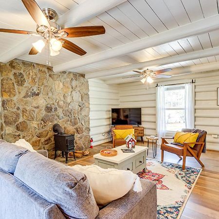 Dog-Friendly Hiawassee Cabin With Decks And Fire Pit! Kültér fotó