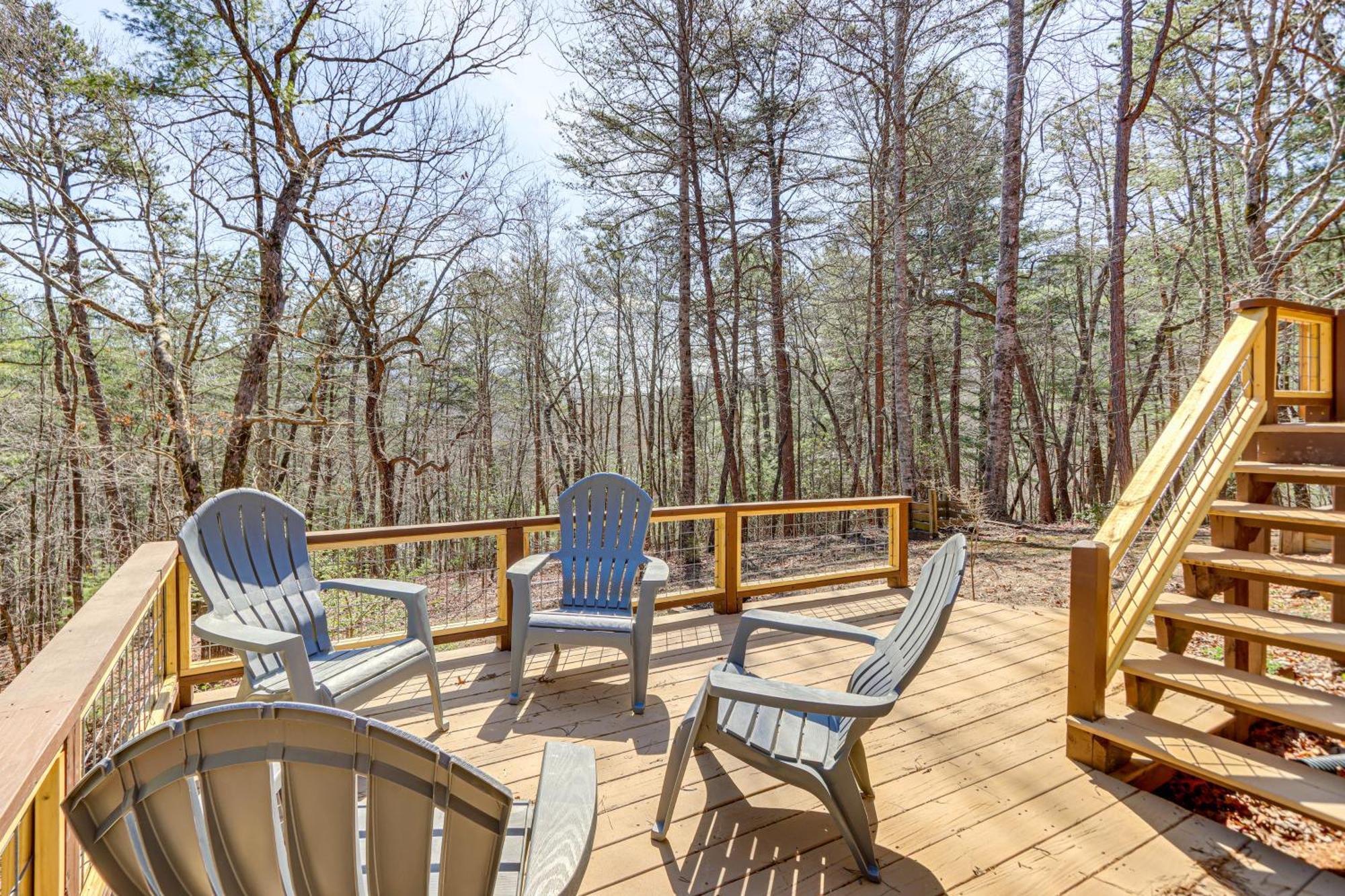 Dog-Friendly Hiawassee Cabin With Decks And Fire Pit! Kültér fotó